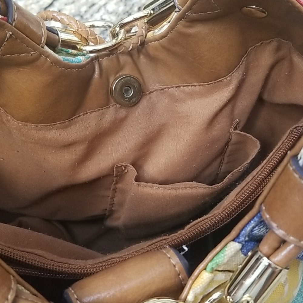 Flower Pattern Purse - Picture 14 of 16